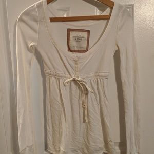 Abercrombie White Long-Sleeved Shirt